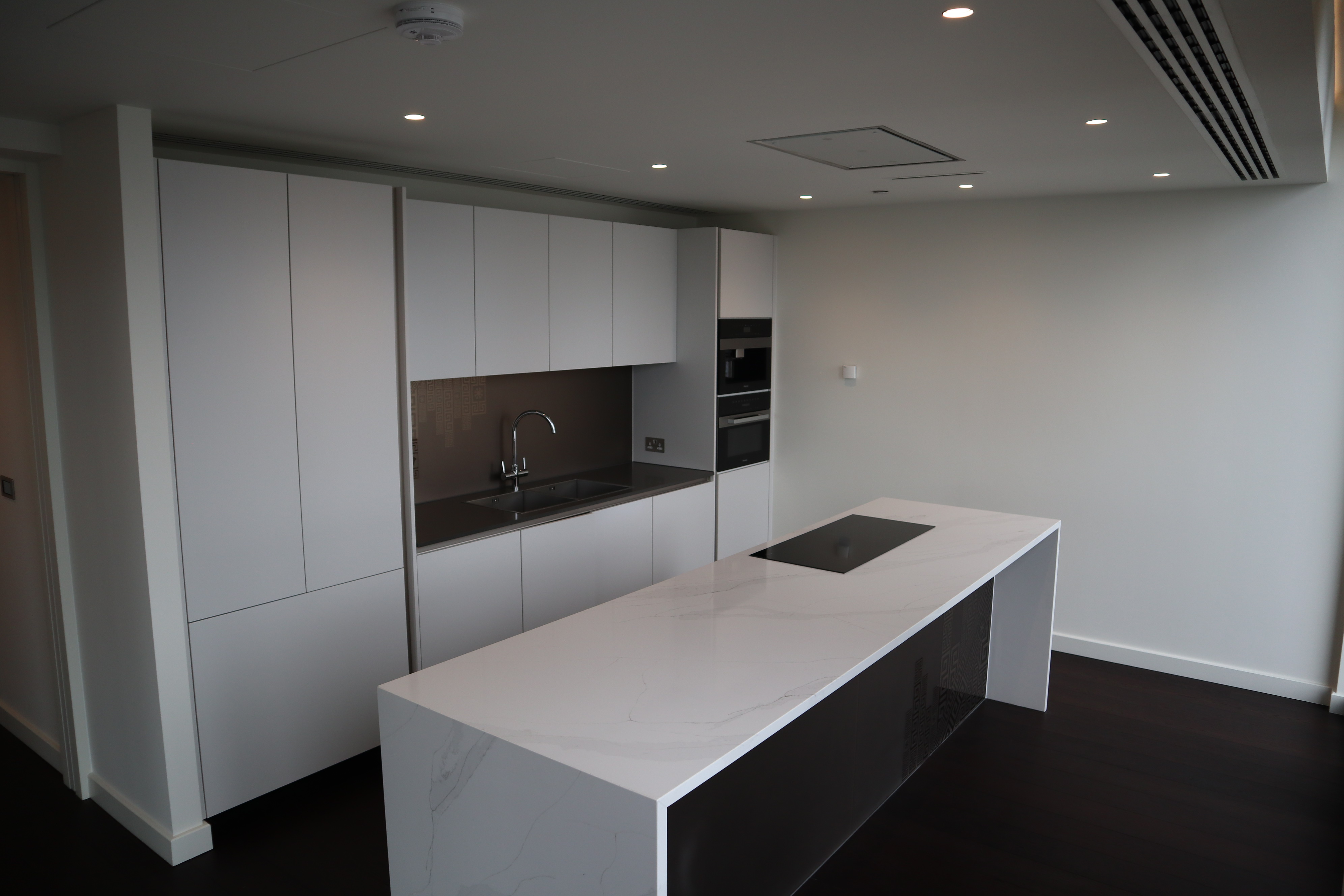 2 bedroom new flat for sale 0