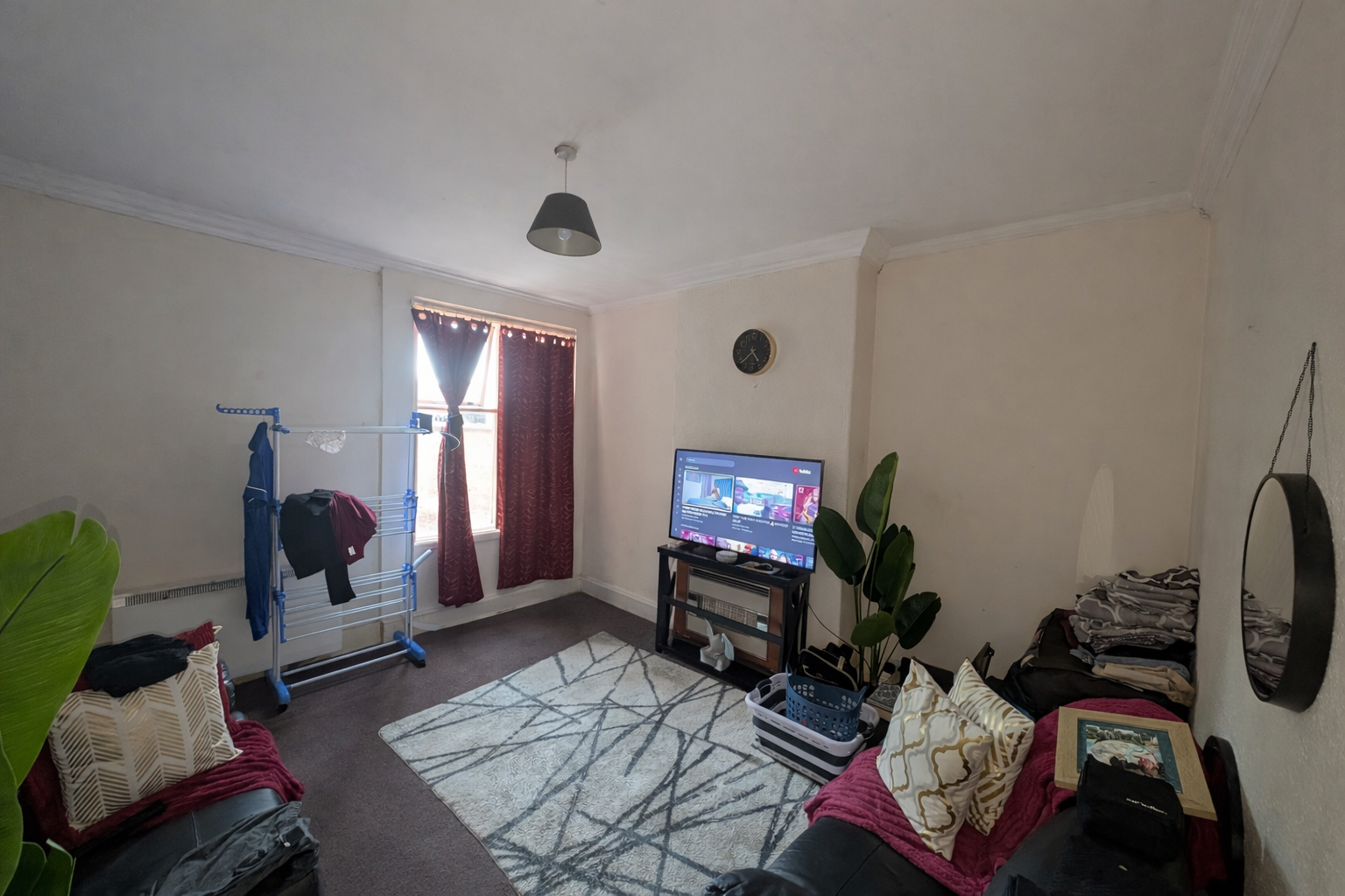 215, Walnut Street (GFF), Leicester photo 5