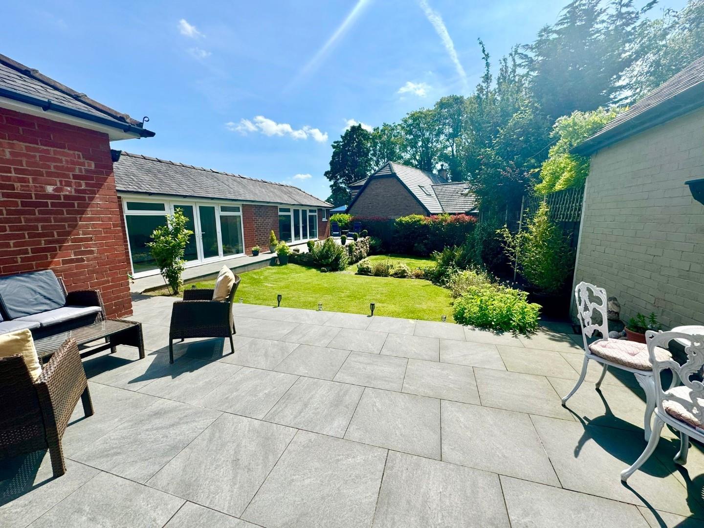 Photos of Guisborough Road, Nunthorpe, Middlesbrough TS7 67935553