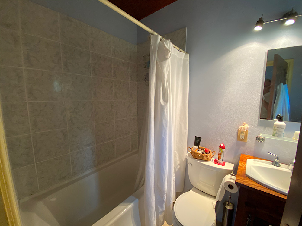 Photos of Piccadilly, Antigua And Barbuda 61410505 PrimeLocation