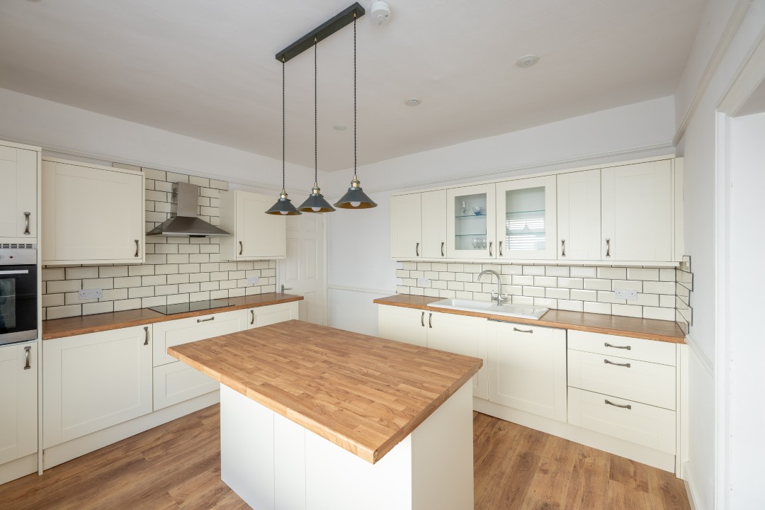 15, Lichfield Street, Fakenham photo 3