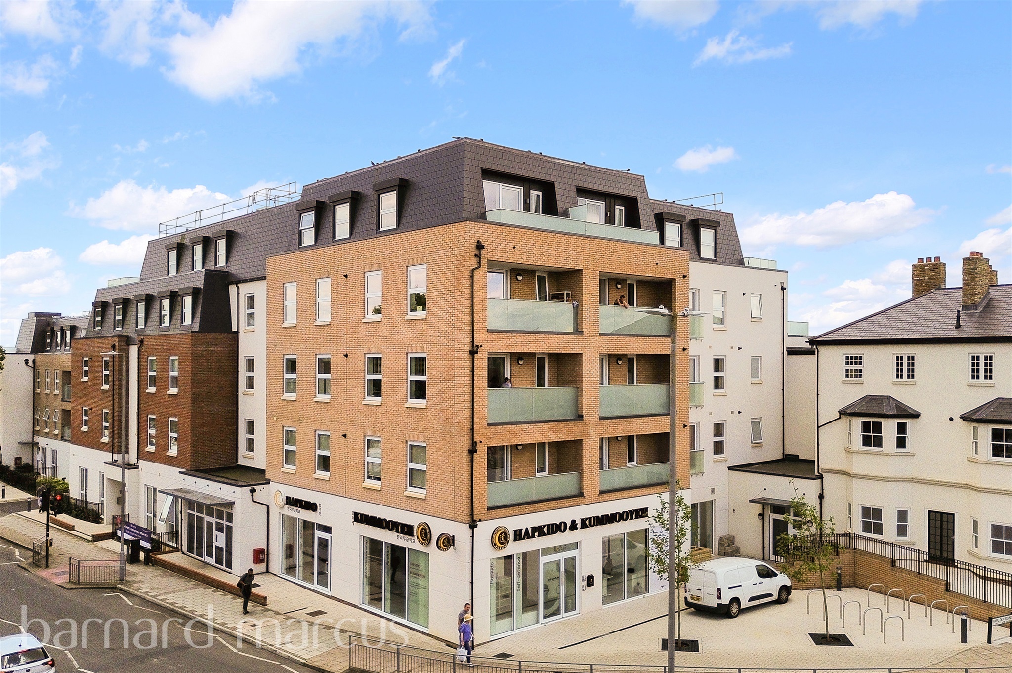 Burlington Road, NEW MALDEN photo 3