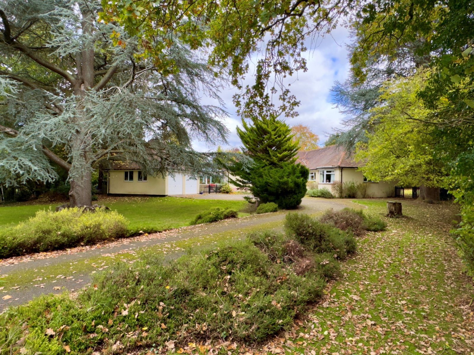 4 bedroom detached house for sale in Hove