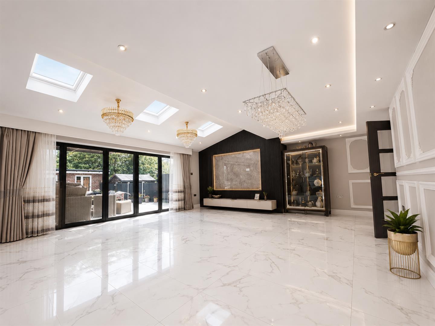 63, Washington Drive, Slough photo 4