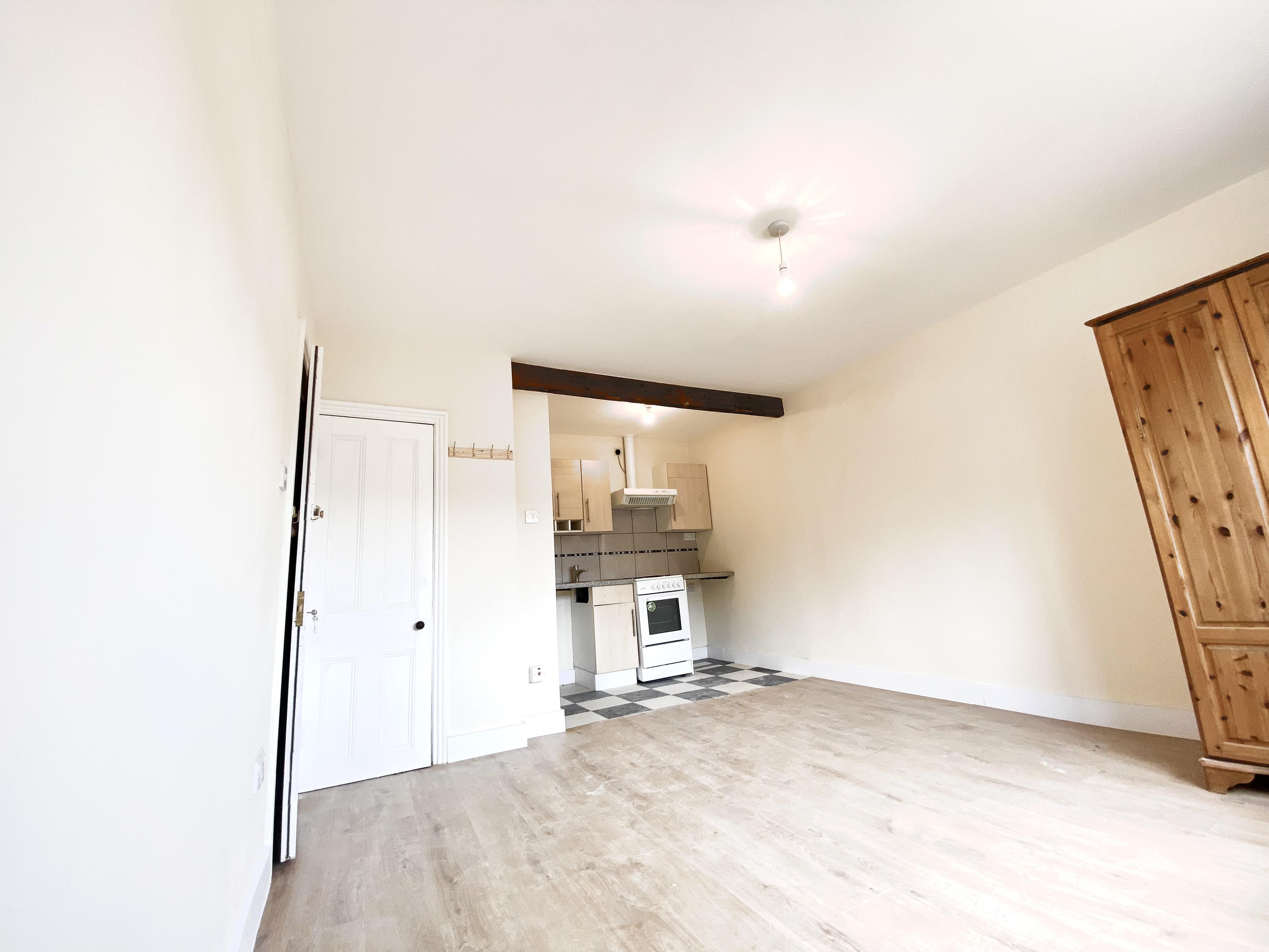 132c, St Albans photo 5