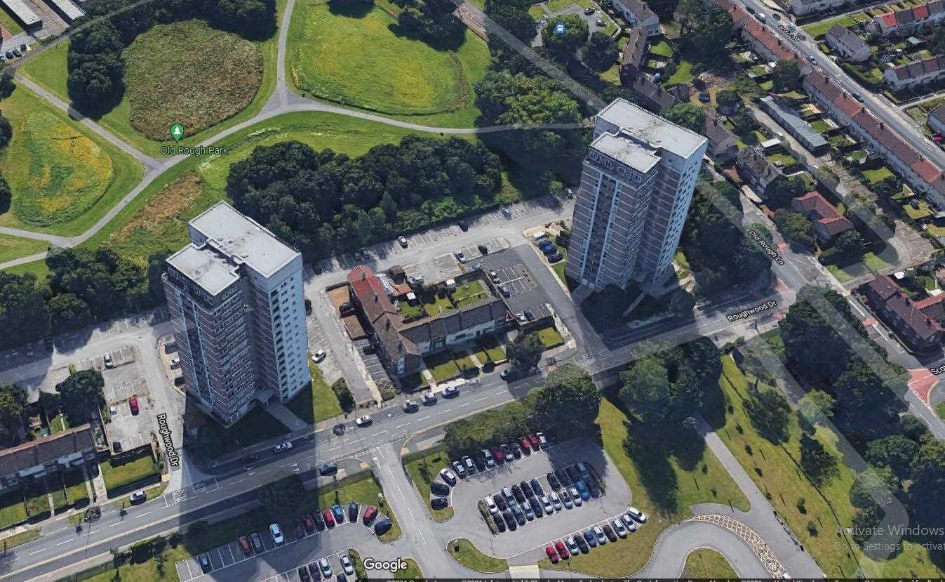 33 Willow Rise, Roughwood Drive, Liverpool, L33 8WZ - listing photo