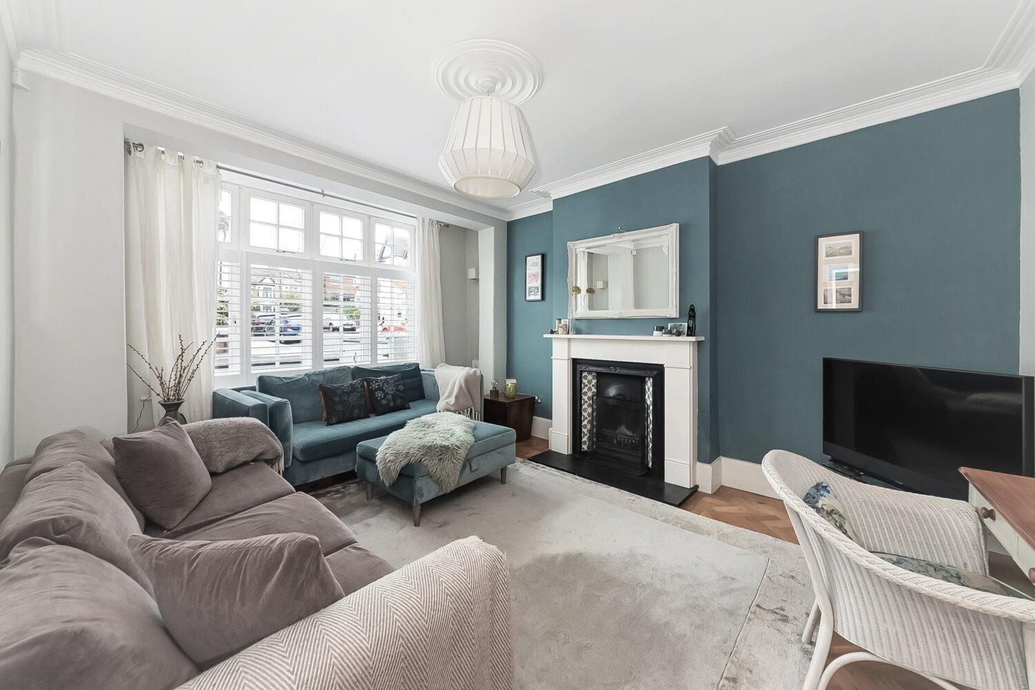 4 bedroom end terrace house for sale 0