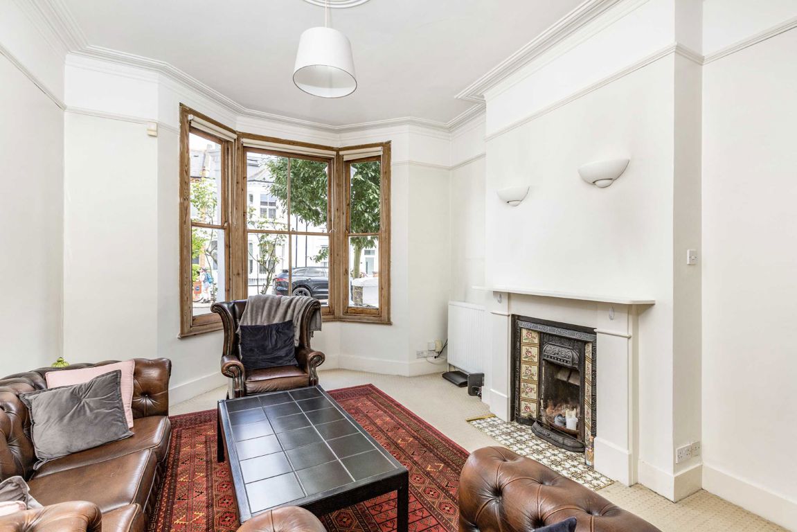 32, Lysias Road, London photo 3