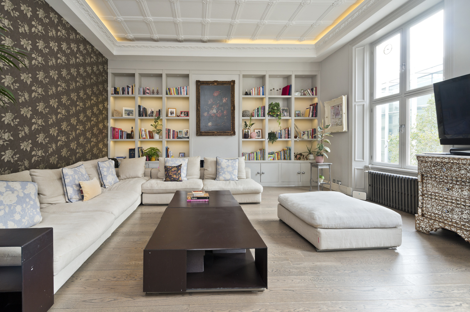 2 bedroom flat for sale 0