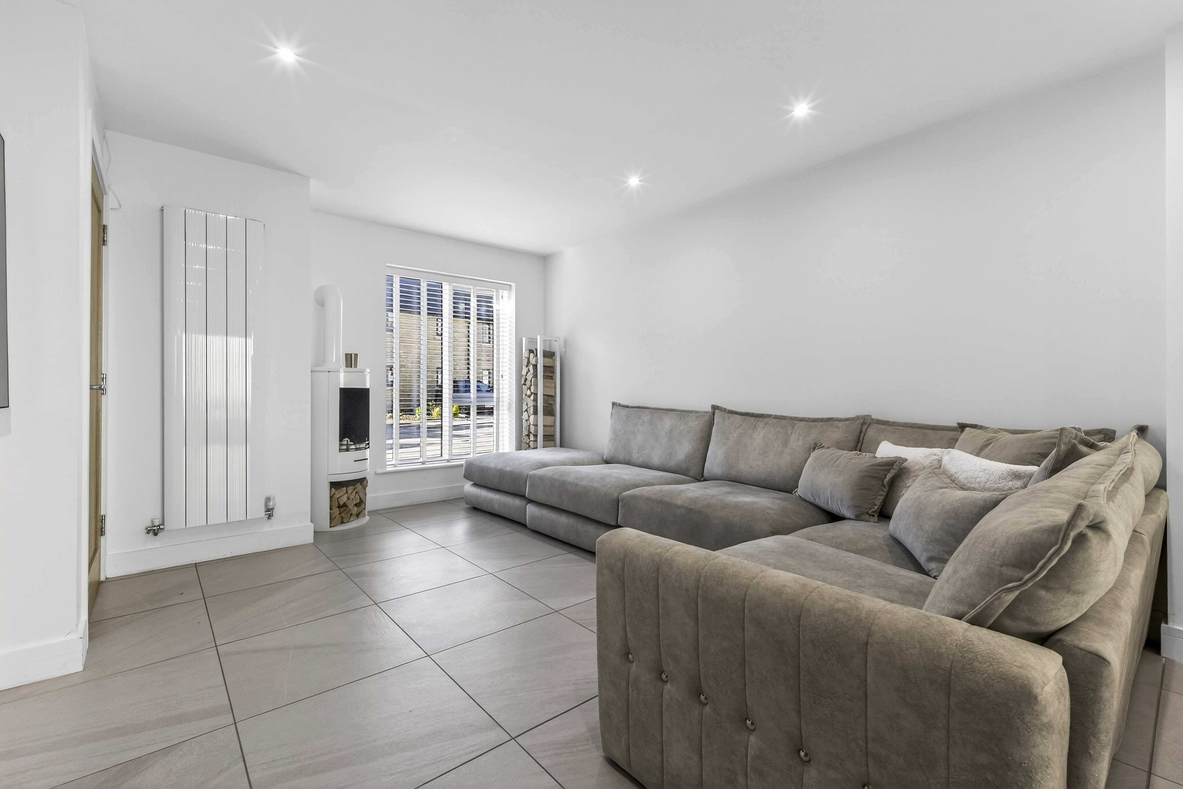 10, Canal View, Ashton-under-Lyne photo 4
