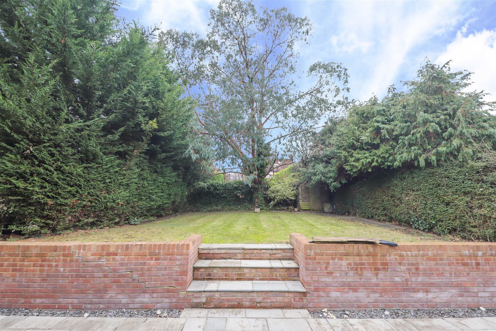 Photos of Buckland Rise, Pinner HA5 66475738 PrimeLocation