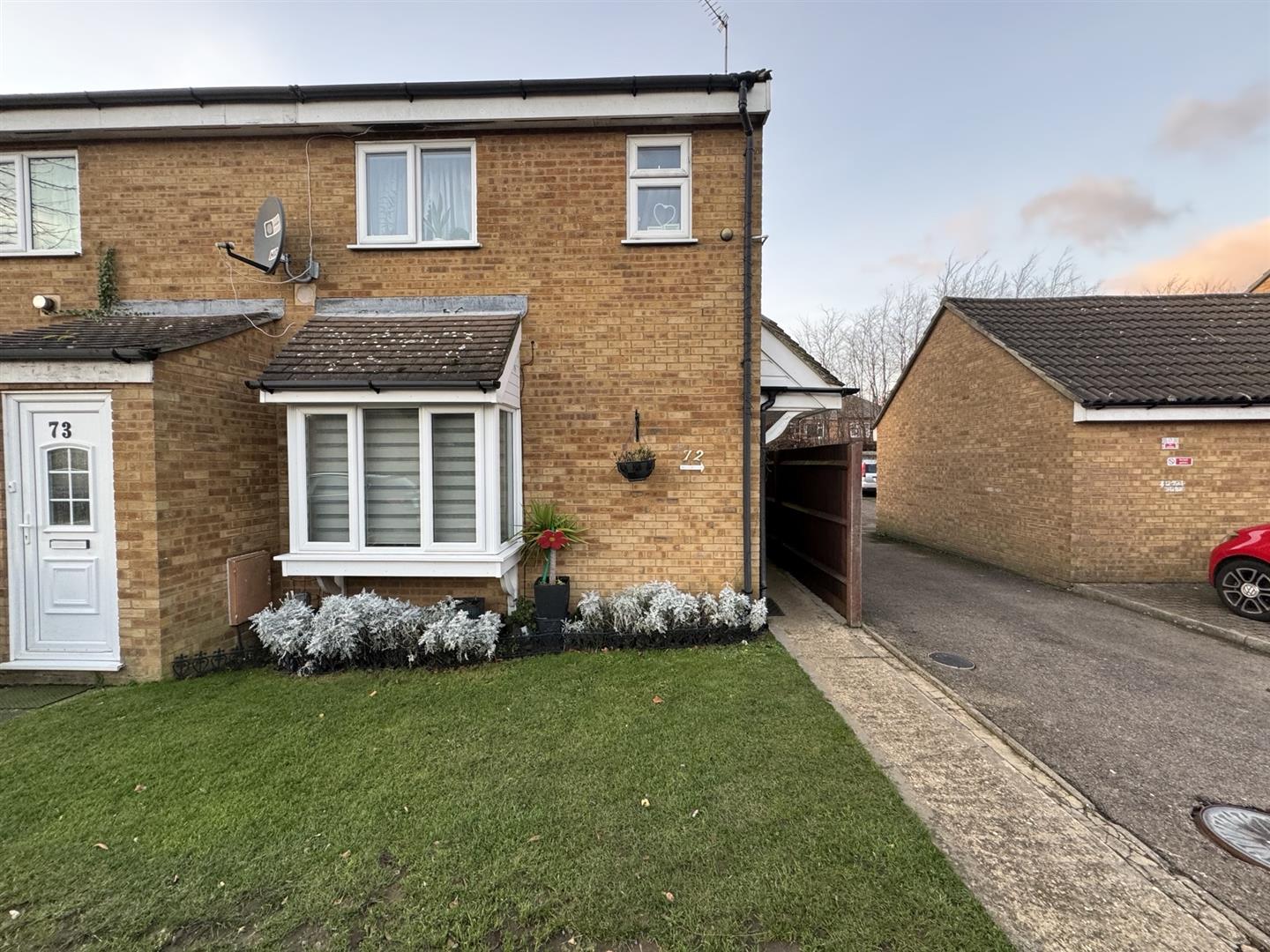 72, Eaglesthorpe, Peterborough photo 3