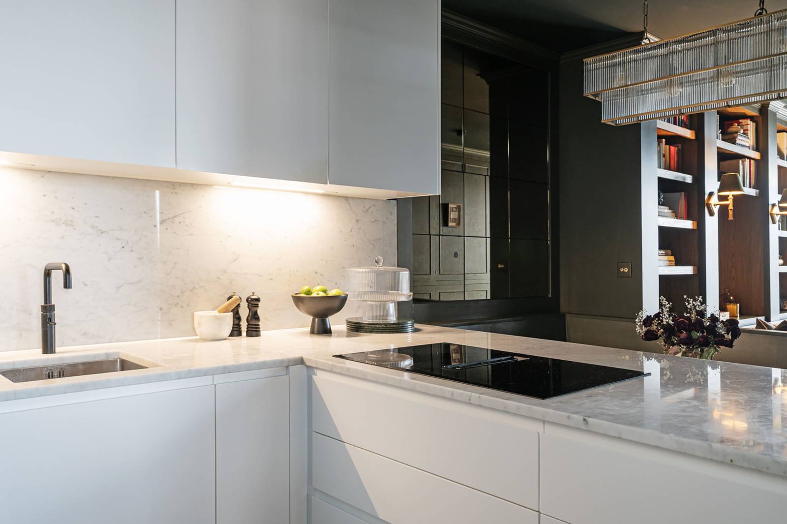 3 bedroom flat for sale 0