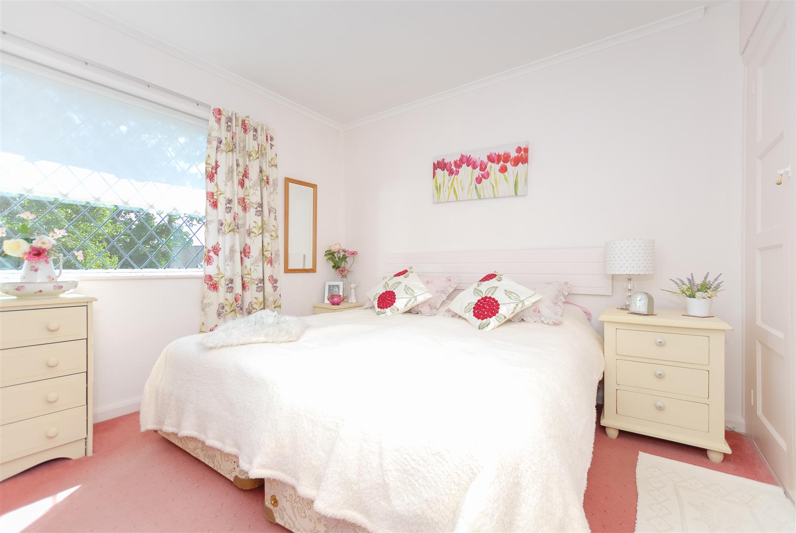 Free property report 52 St Andrews Crescent, Windsor, SL4 4EL Chimnie