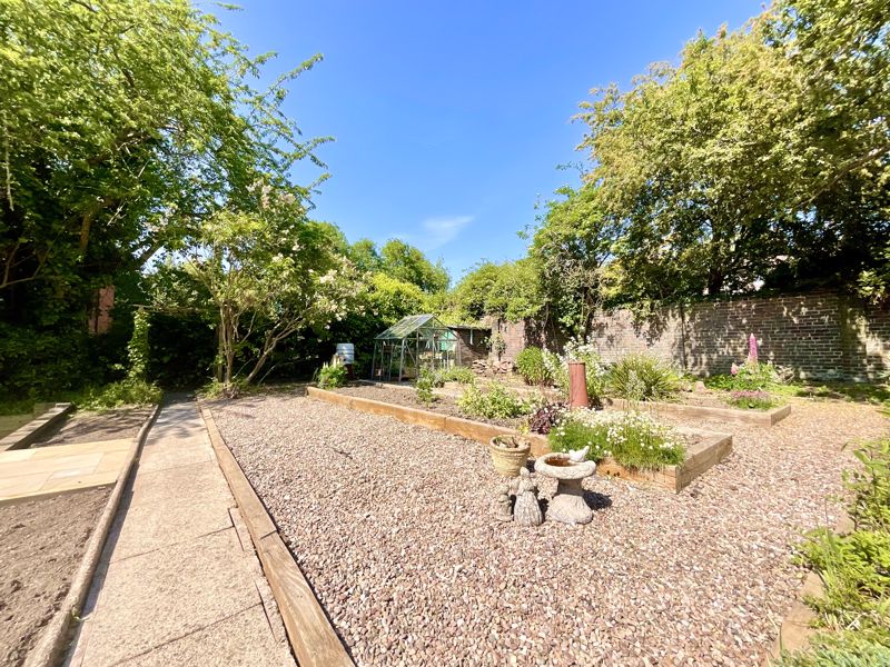 Photos of Granville Avenue, NewcastleUnderLyme ST5 64944311