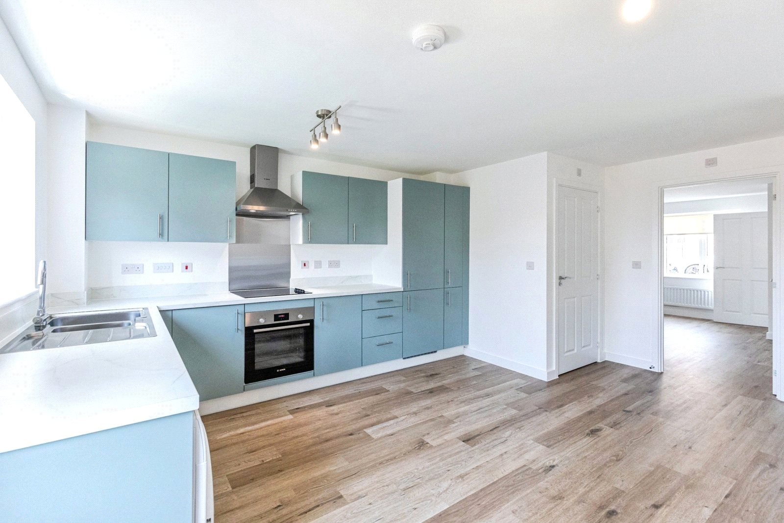 10, Wheatsheaf Close, Northamptonshire photo 4