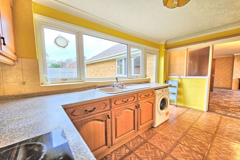 Photos of Longmynd Drive, Fareham PO14 66661040 PrimeLocation