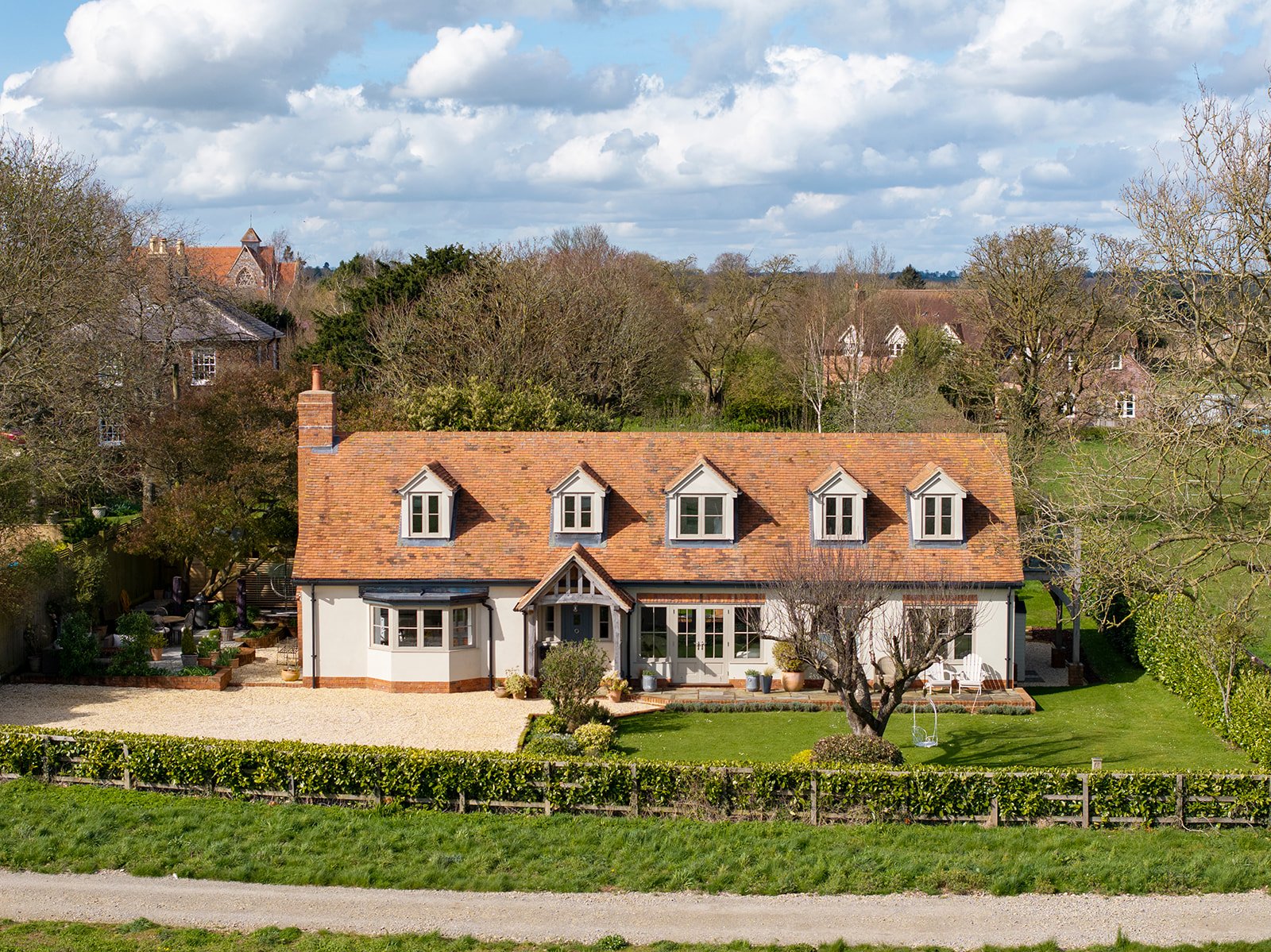 4 bedroom detached house for sale 0