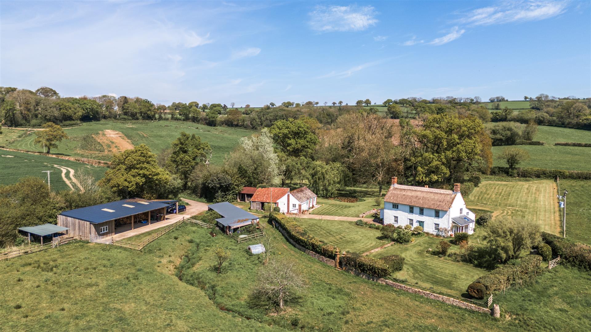 4 bedroom farmhouse for sale 0