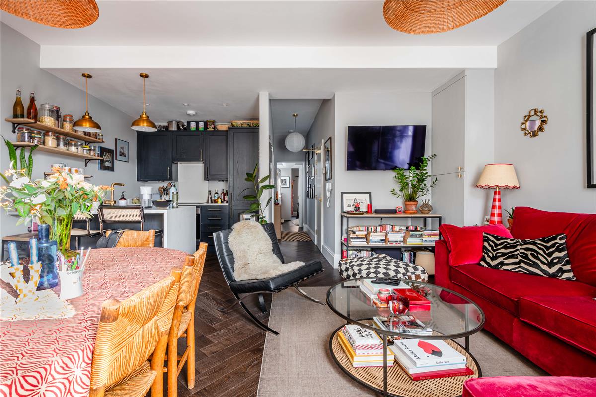 3 bedroom property for sale 0