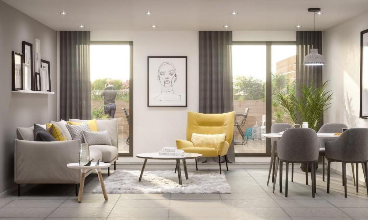 A221 Springwell Gardens, Whitehall Road Leeds, England photo 5