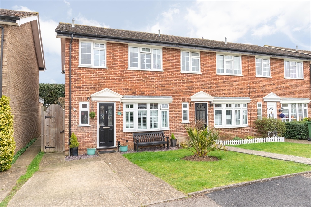 Free property report 53 Dunsmore Road, Waltononthames, KT12 2LJ Chimnie