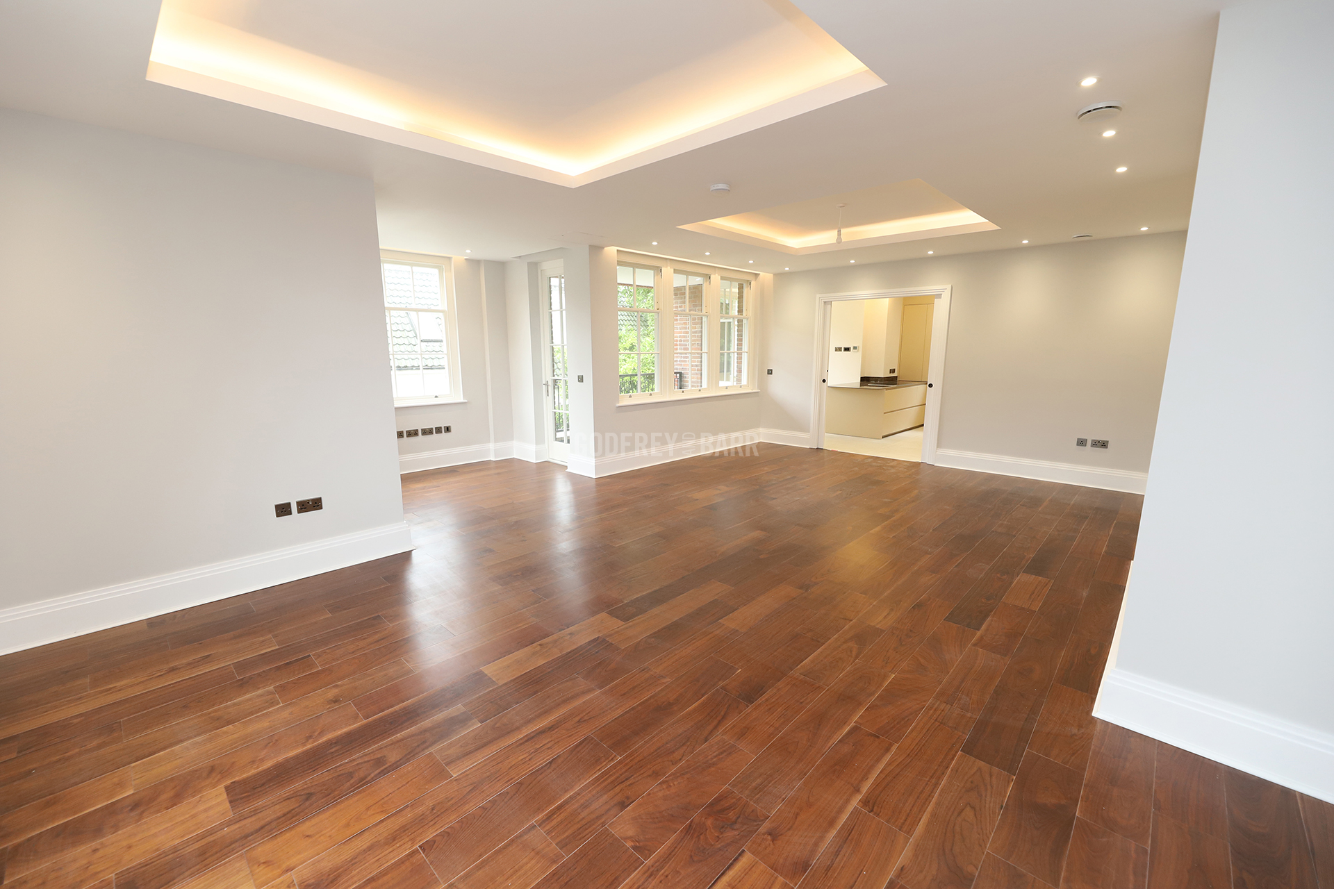 3 bedroom new flat for sale 0