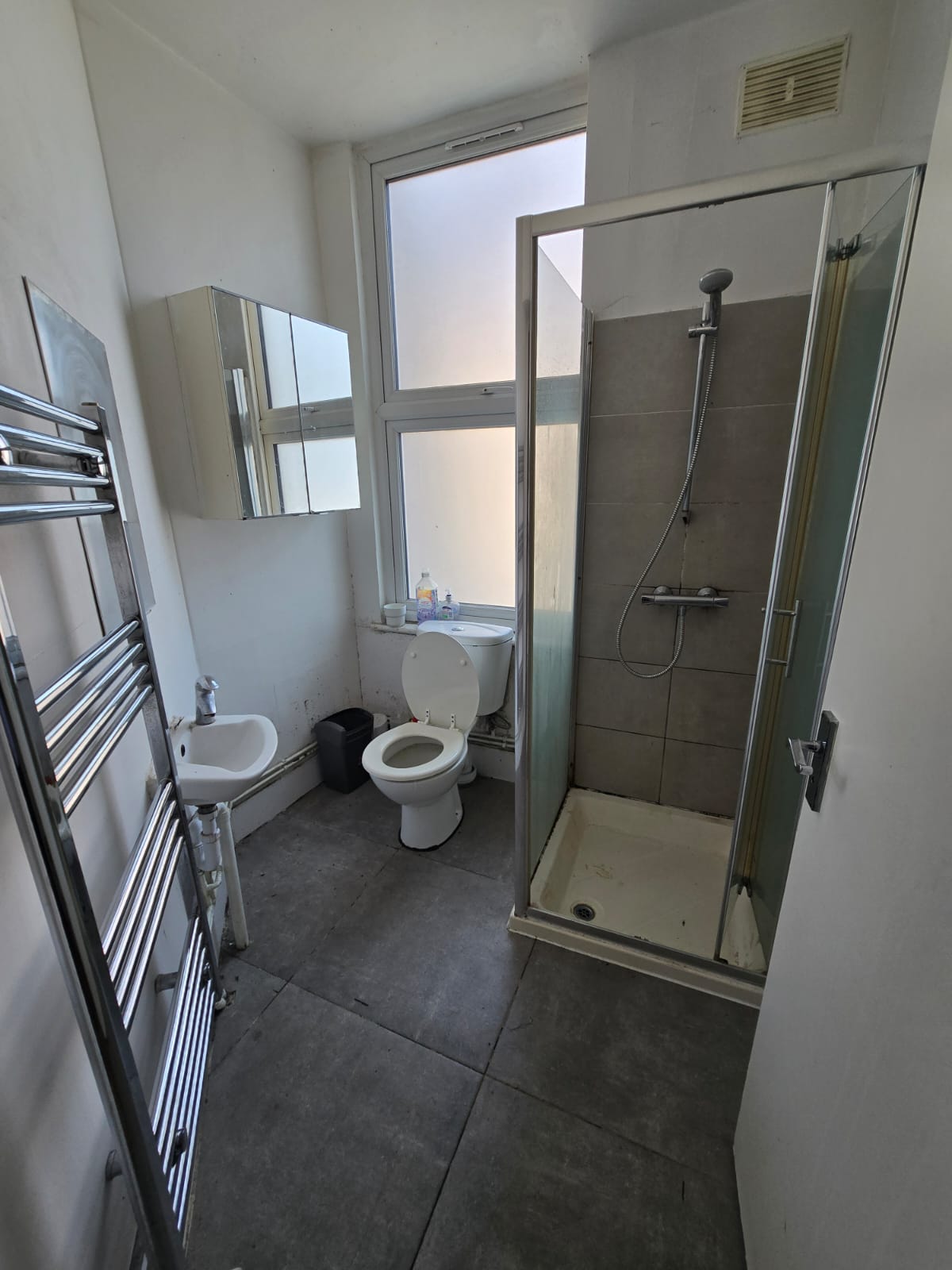 block of flats for sale 0