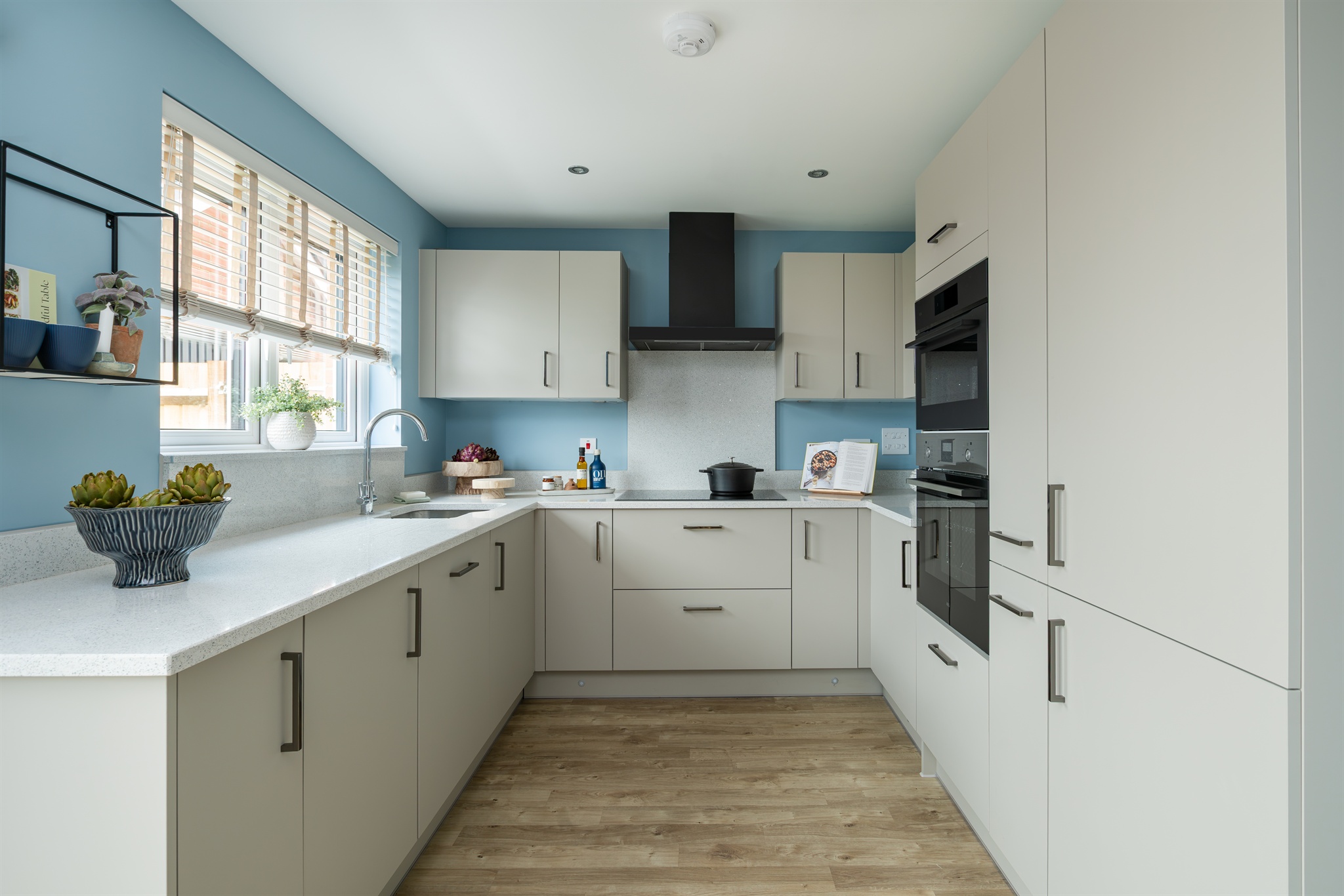 3 bed semi-detached house for sale