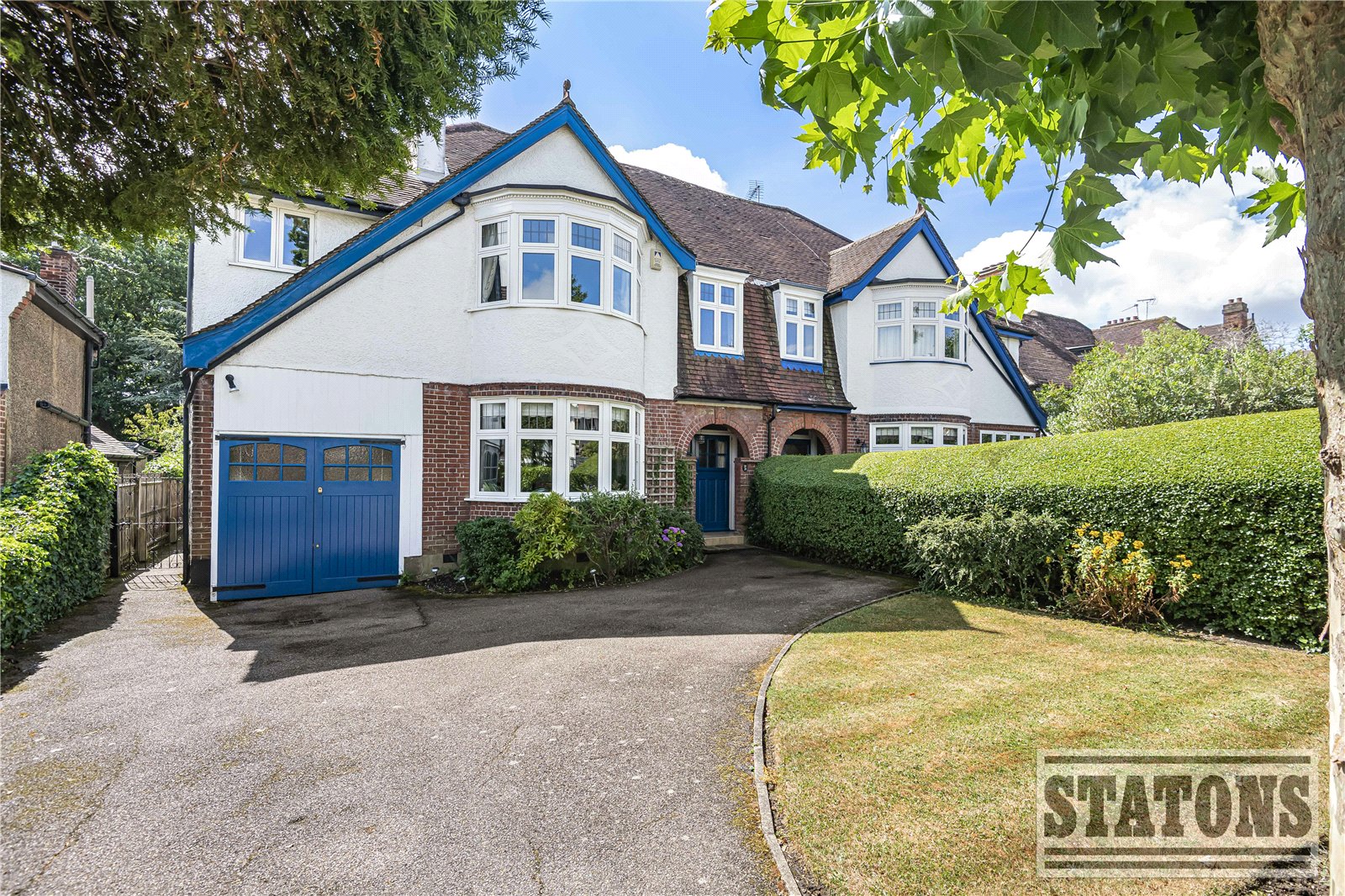 5 bedroom semi-detached house for sale 0