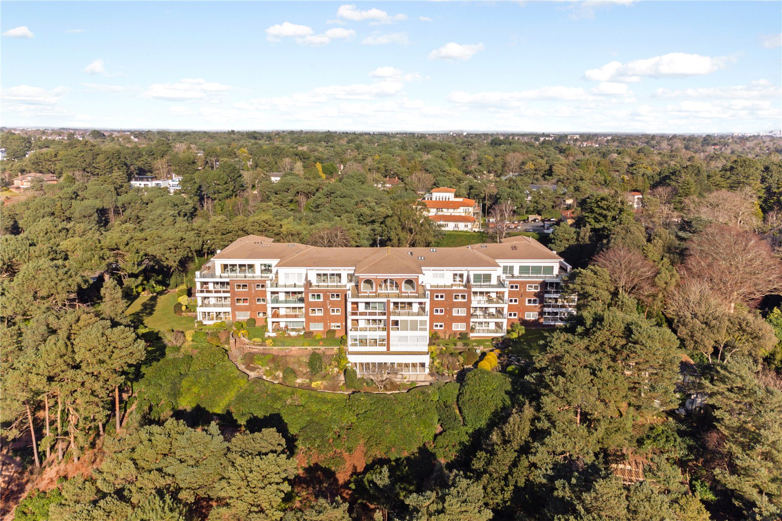 3 bedroom flat for sale 0