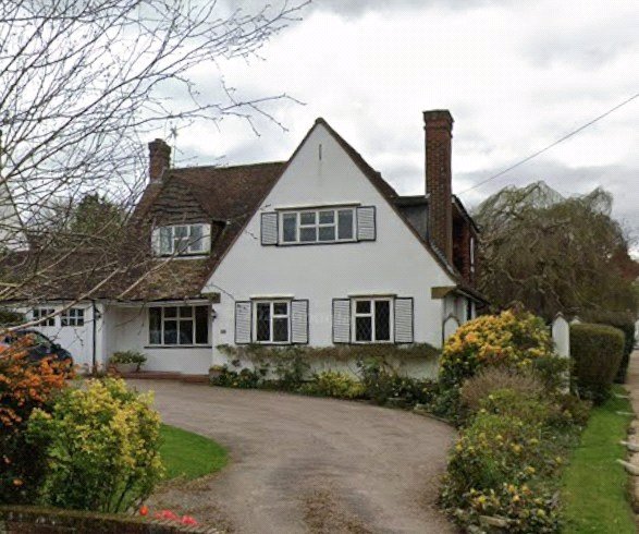 4 bedroom detached house for sale 0