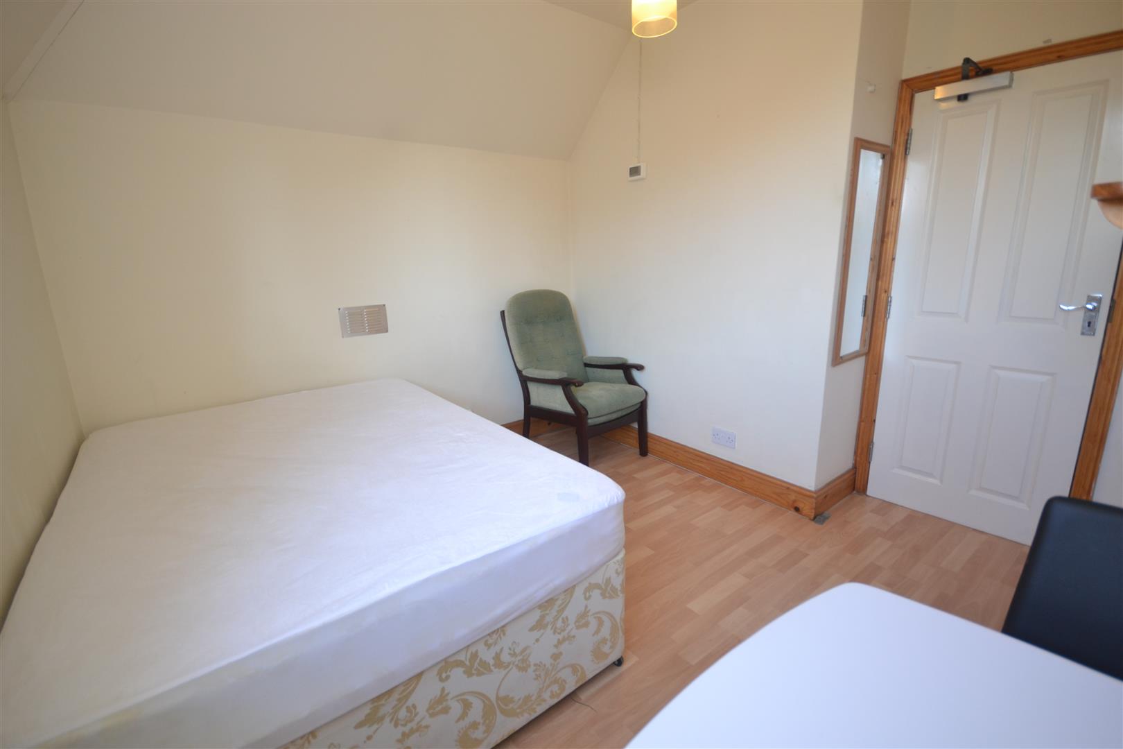Studio 3, 234, Wokingham Road, Reading photo 5