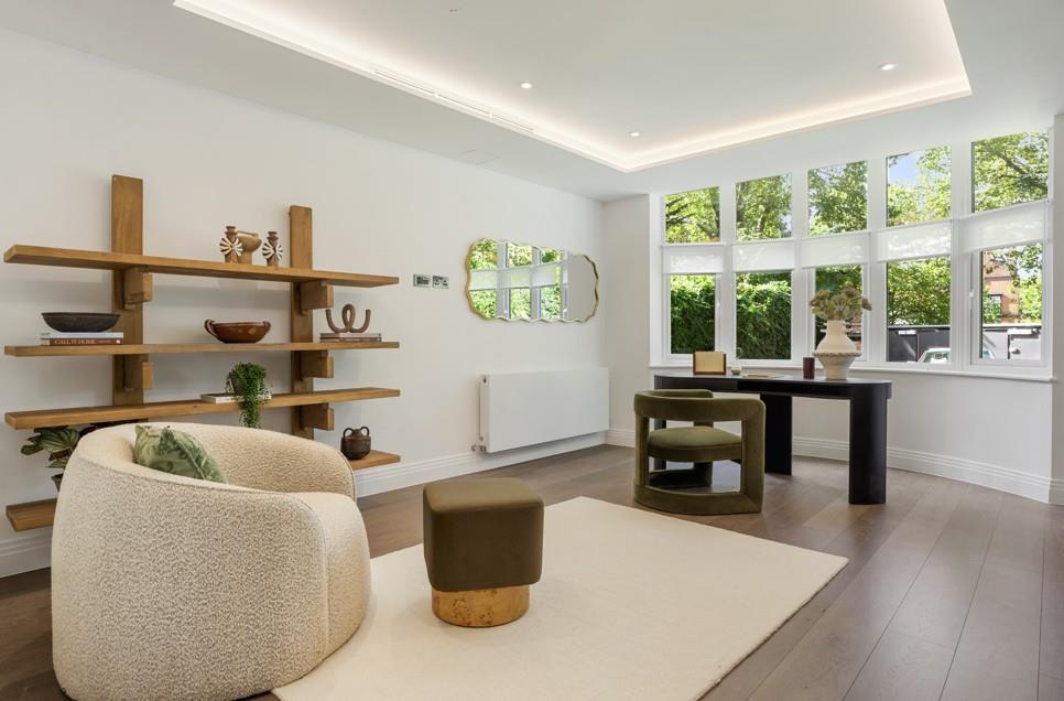 5 bedroom property for sale 0