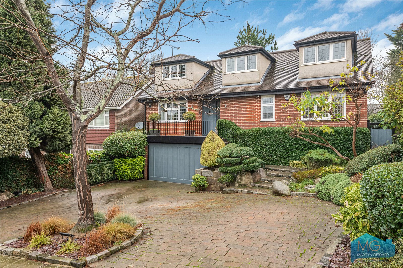 4 bedroom detached house for sale 0