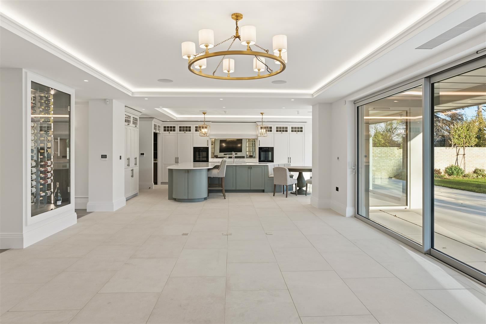 6 bedroom detached new house for sale 0