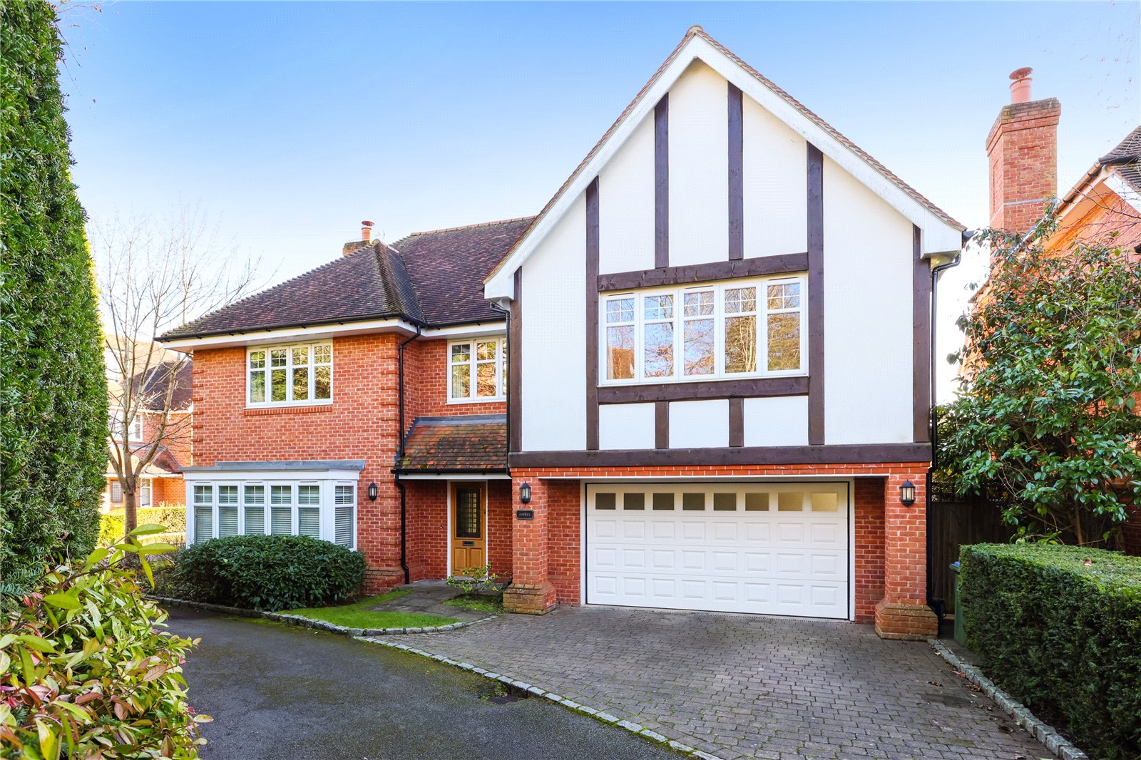 2 bedroom maisonette for sale