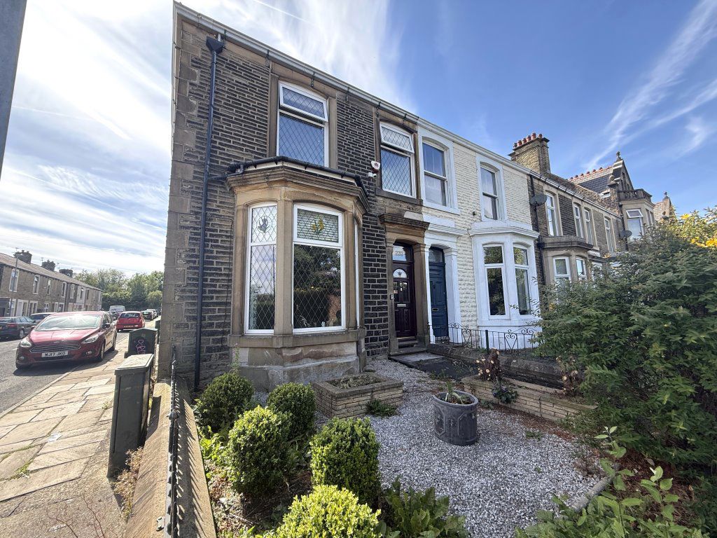 233, Whalley Road, Clayton Le Moors Accrington photo 2