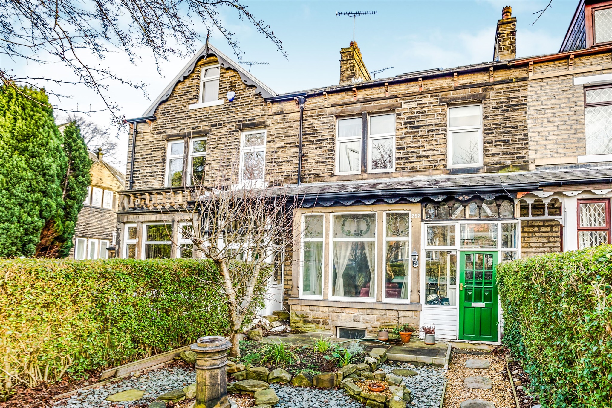 Free property report 252 Keighley Road, Bradford, BD9 4JZ Chimnie