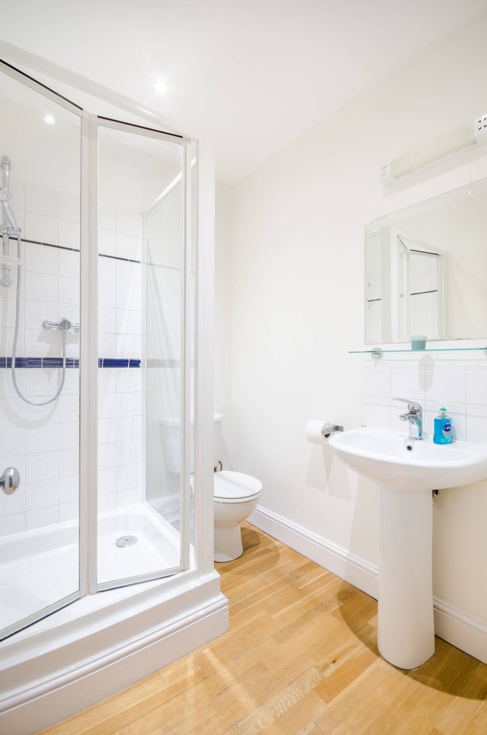 Photos of Harwood Road, Fulham Broadway, London SW6 67274858