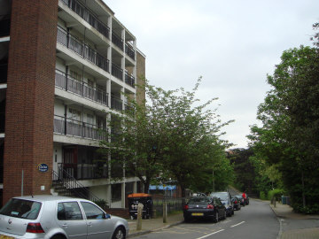 cortis road , putney photo 4