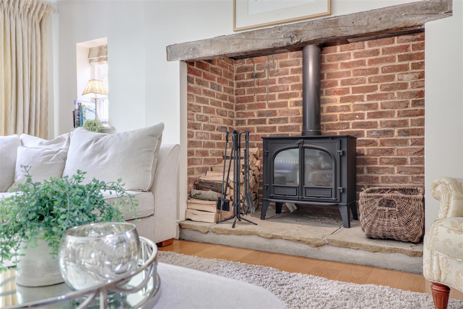 Photos of Saxon Hill, Quebec Avenue, Westerham TN16 65004380