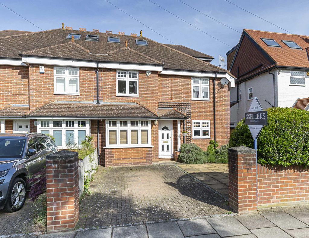 5 bedroom semidetached house for sale The Luxury