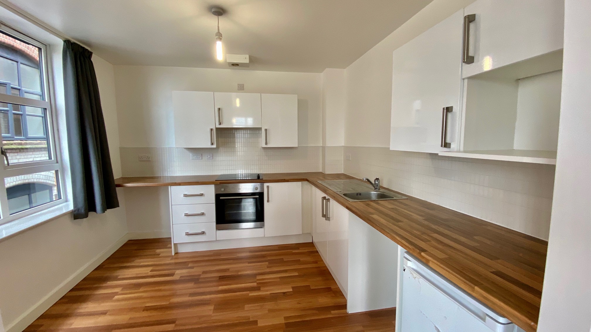 Flat B06, Leicester photo 4