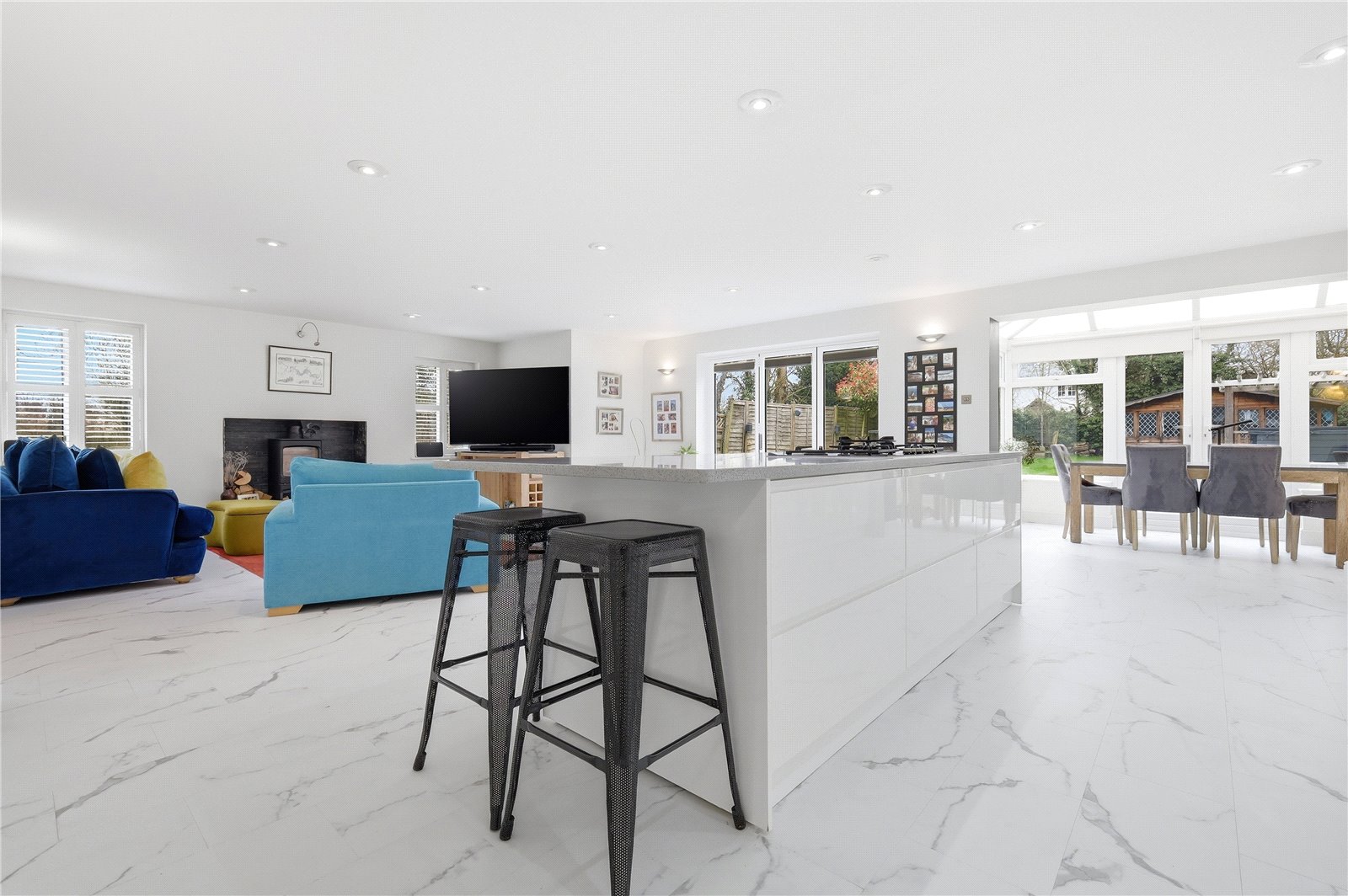 4 bedroom detached house for sale 0