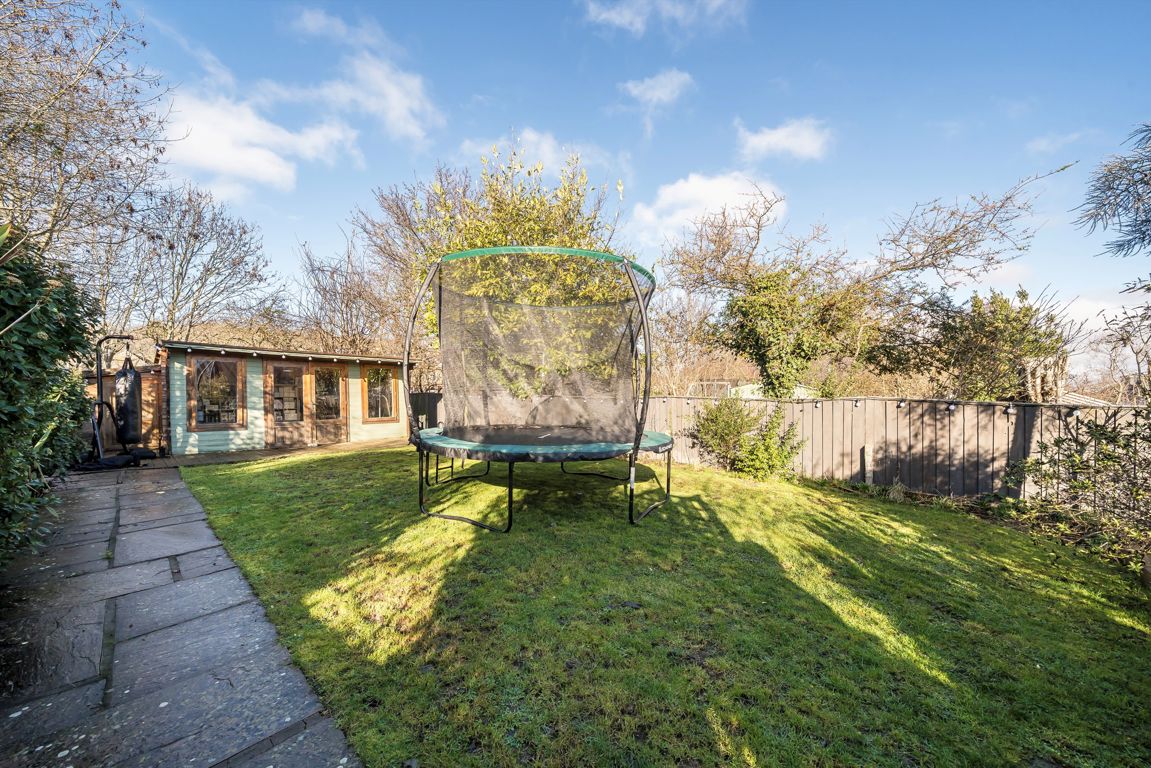 4 bedroom property for sale 0