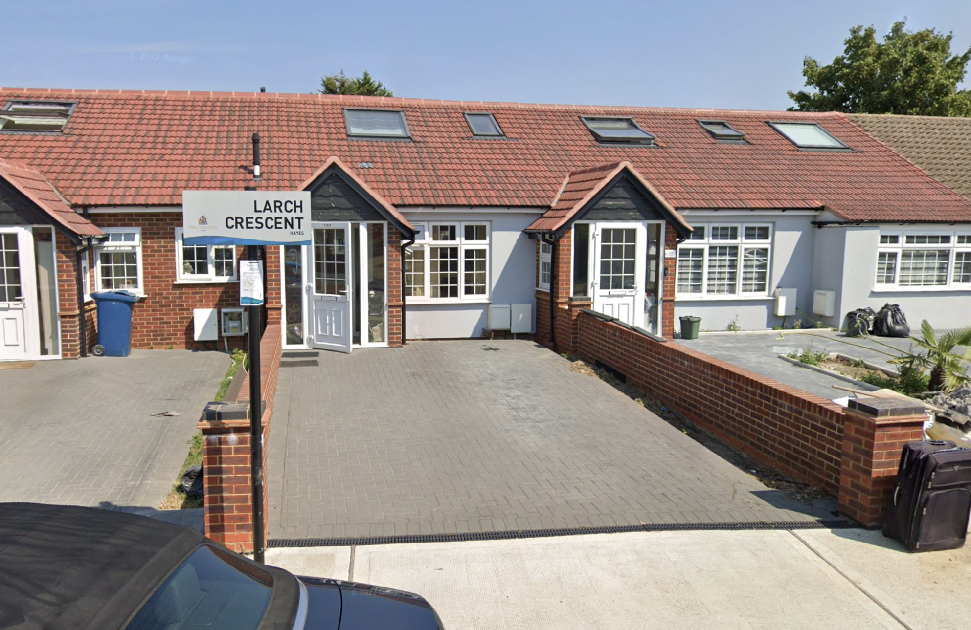 Larch Crescent, Hayes photo 2