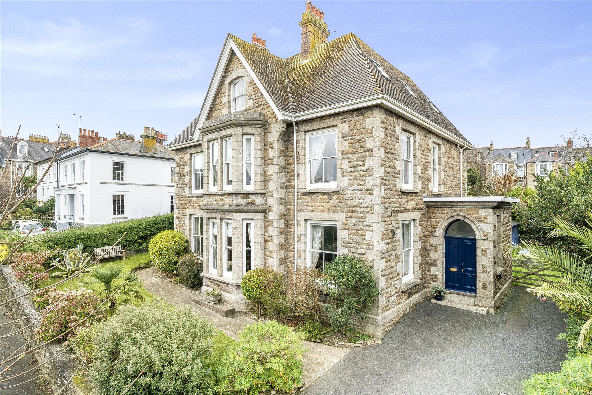 7 bedroom detached house for sale 0