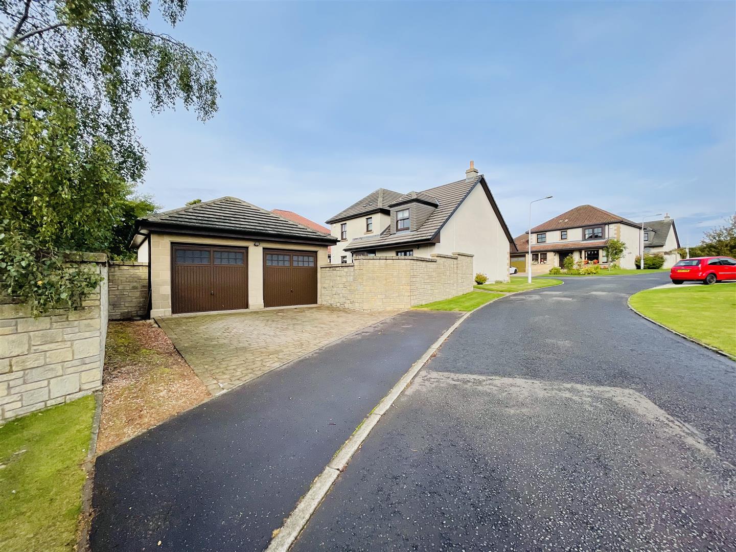 Photos of 11, Muir Gardens, St Andrews KY16 62526033 PrimeLocation