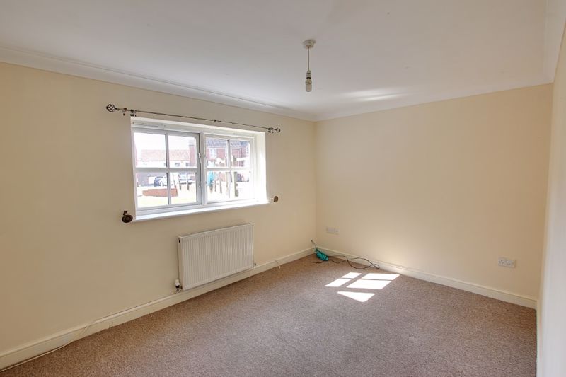 Flat 1 Oakwood House, Conigre, Trowbridge photo 3